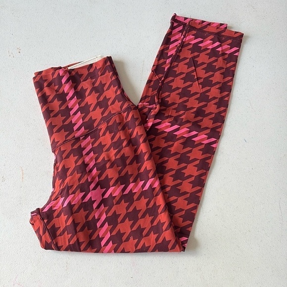 Aerie Offline Real Me Xtra 7/8 Houndstooth Leggings Medium Short NEW! - Picture 5 of 8